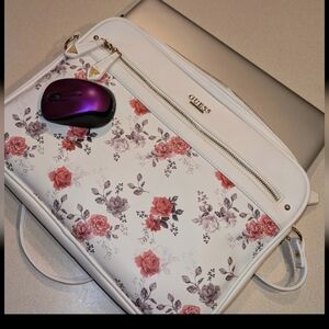 GUESS Floral Print Laptop, EUC